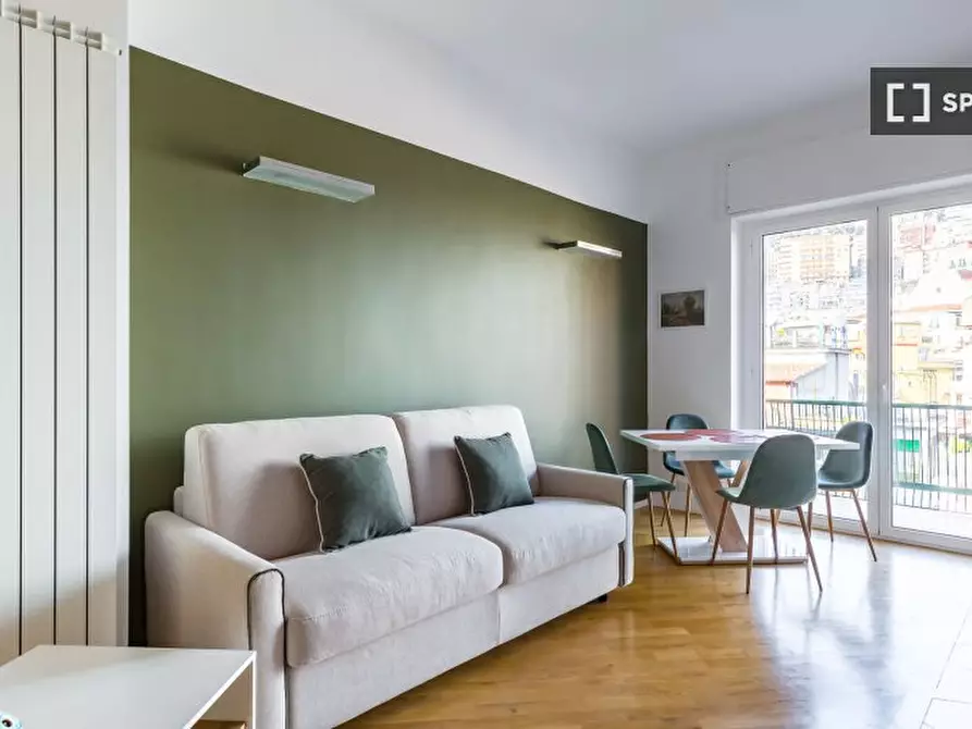 Immagine 1 di Appartamento in affitto  in Viale Nicola Fornelli a Napoli