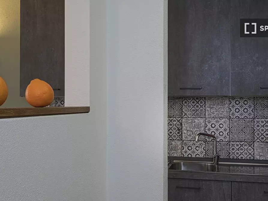 Immagine 5 di Ufficio in affitto  in Piazza della Raibetta a Genova