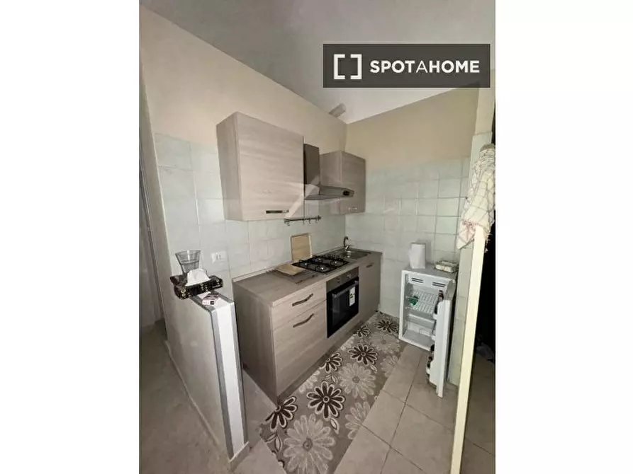 Immagine 11 di Ufficio in affitto  in Via Oronzo Costa a Napoli