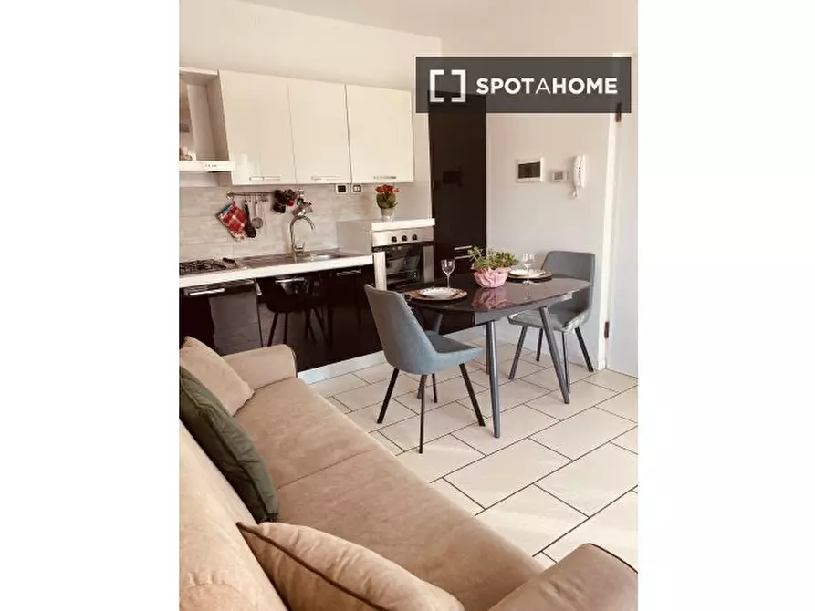 Immagine 6 di Appartamento in affitto  in Via Andrea Cesalpino a Milano