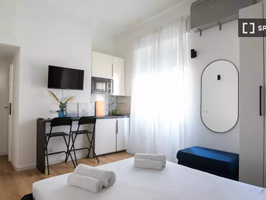 Immagine 2 di Ufficio in affitto  in Via Farsaglia a Milano