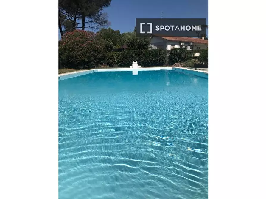 Immagine 19 di Camera condivisa in affitto  in Via Leonardo Fibonacci a Roma