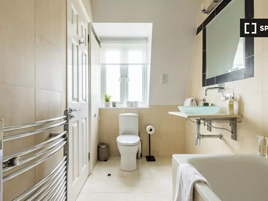 Immagine 14 di Appartamento in affitto  in Wellington Rd a Paddington