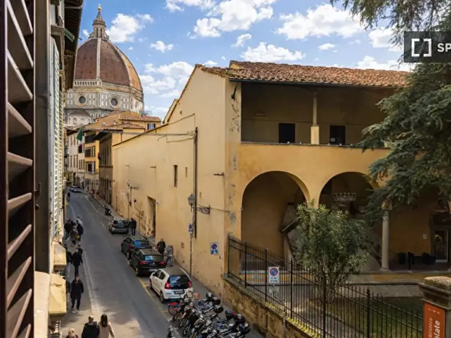 Immagine 15 di Appartamento in affitto  in Via dell' Oriuolo a Firenze