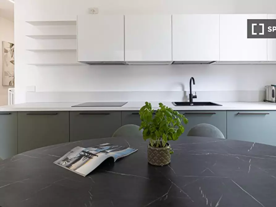 Immagine 14 di Appartamento in affitto  in Alzaia Naviglio Pavese a Milano