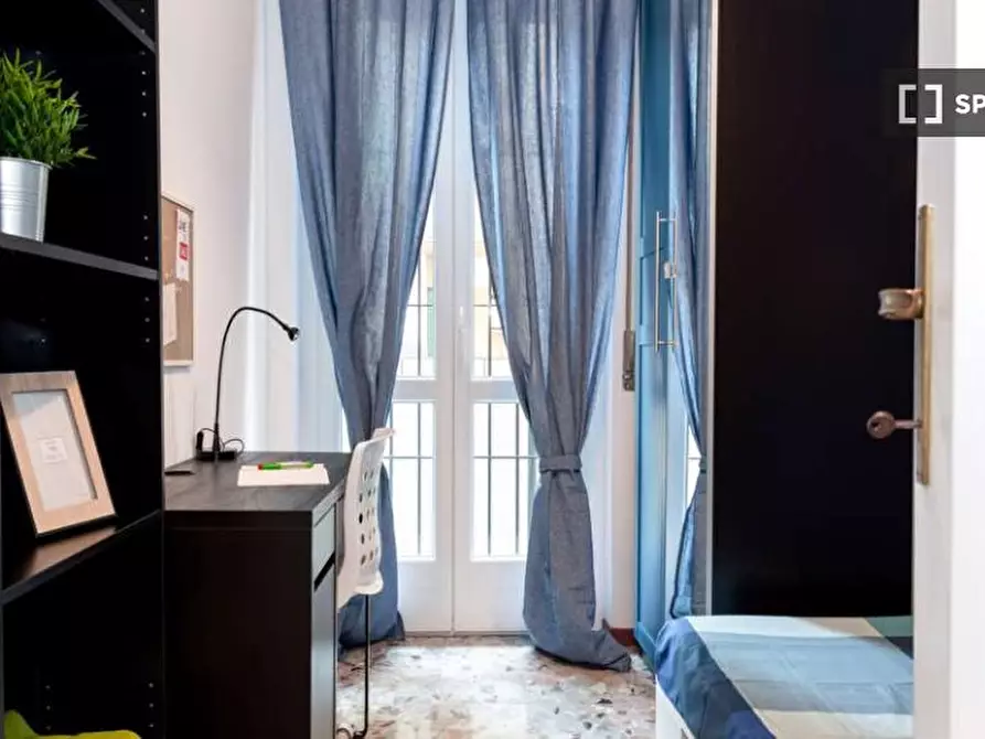 Immagine 4 di Camera condivisa in affitto  in Via Ferrante Aporti a Milano