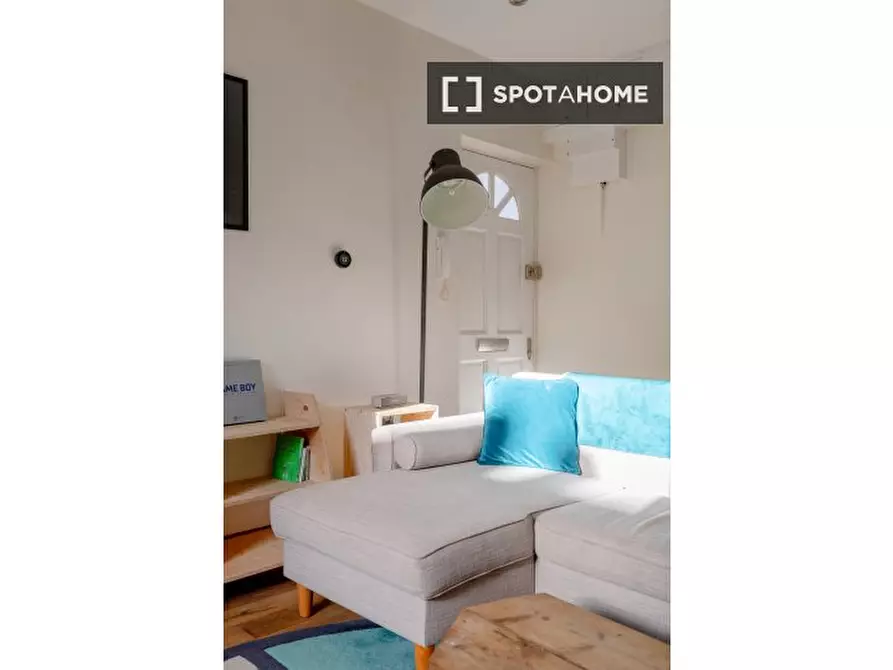 Immagine 7 di Appartamento in affitto  in Hollydale Rd a Camberwell