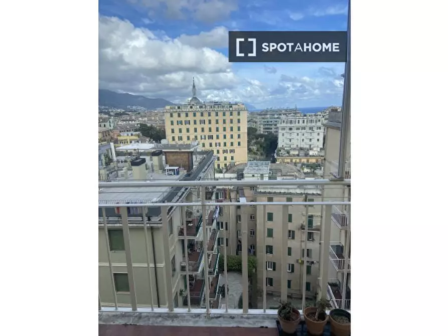 Immagine 15 di Appartamento in affitto  in Via Miramare a Genova