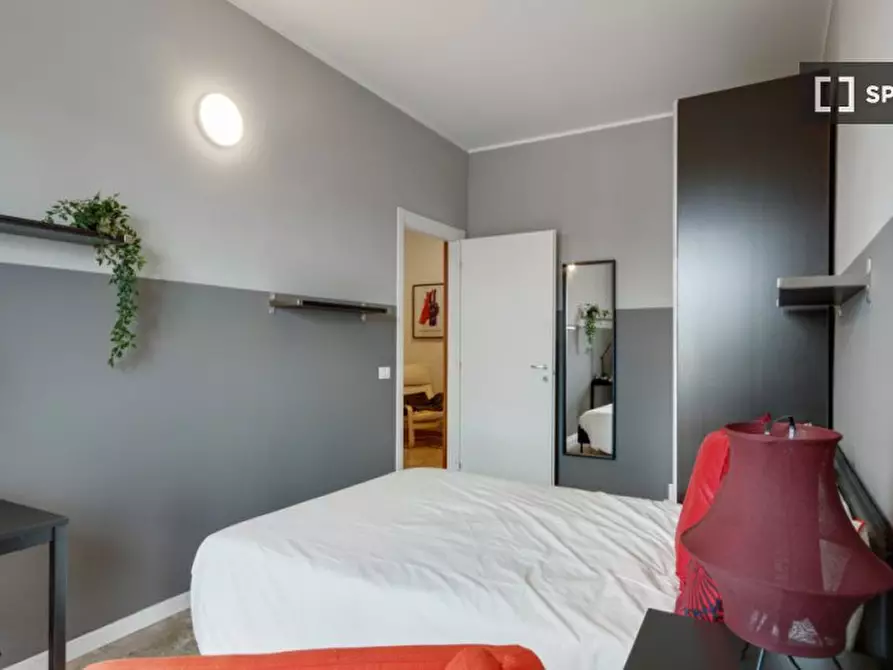 Immagine 4 di Camera condivisa in affitto  in Viale Evaristo Stefini a Milano