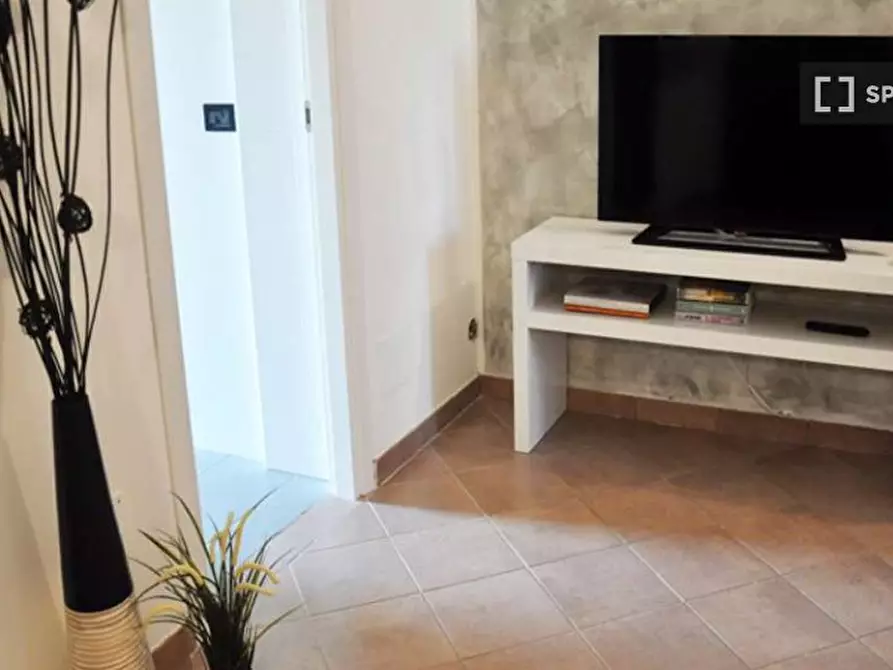 Immagine 12 di Camera condivisa in affitto  in Via Fara a Milano