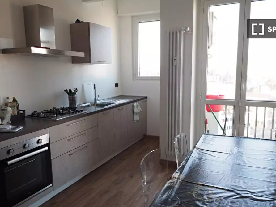 Immagine 18 di Camera condivisa in affitto  in Corso Svizzera a Torino