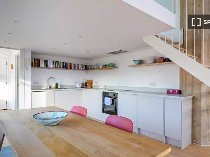 Immagine 6 di Appartamento in affitto  in flat a Hackney