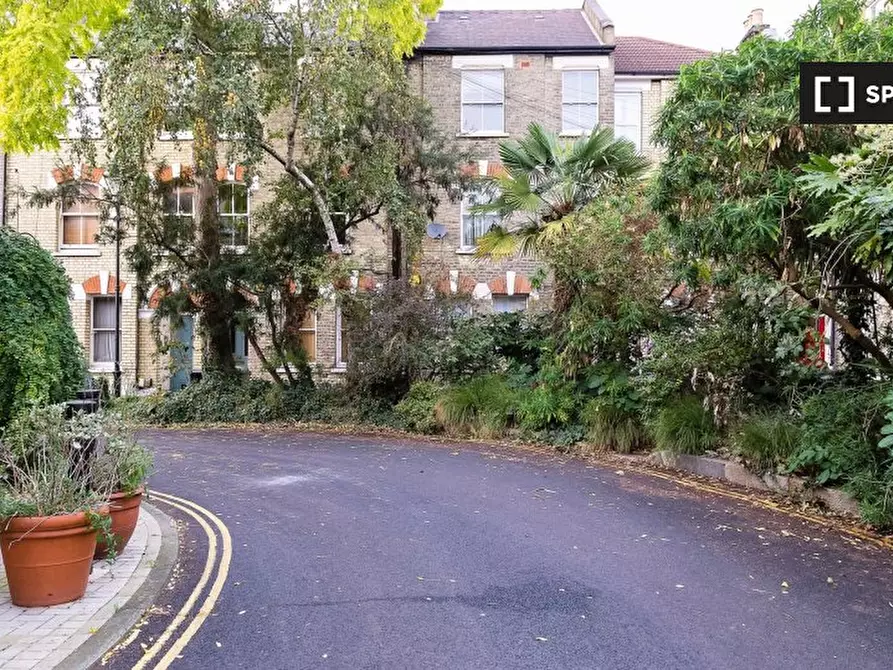 Immagine 13 di Appartamento in affitto  in a Bonnington Square a Lambeth