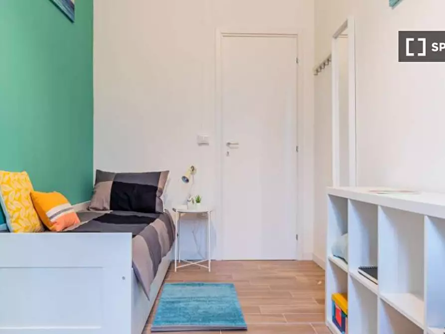 Immagine 3 di Camera condivisa in affitto  in Viale Alfredo Oriani a Bologna