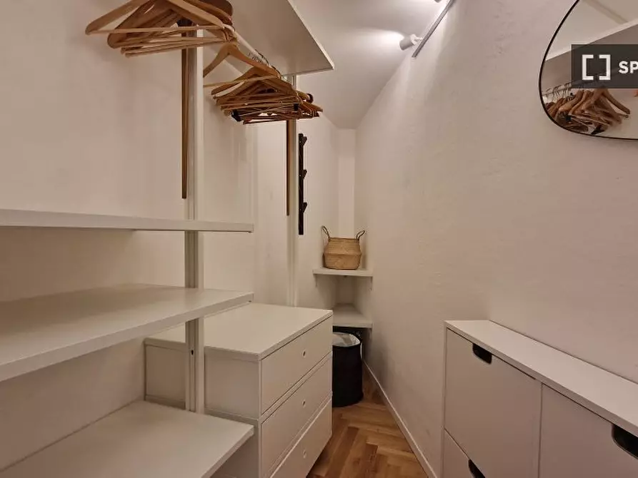 Immagine 18 di Appartamento in affitto  in Via della Mola Dei Fiorentini a Roma