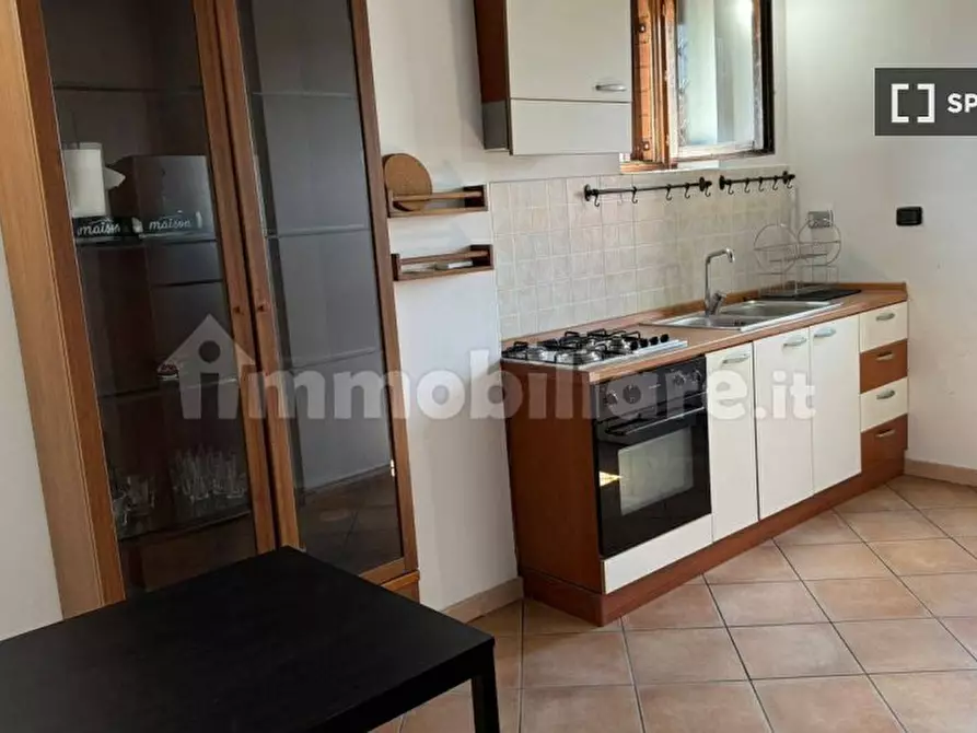 Immagine 17 di Appartamento in affitto  in Via Renato Salvatori a Roma