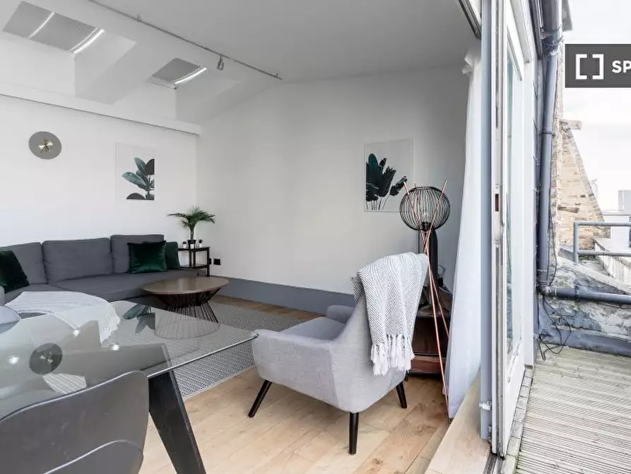 Immagine 7 di Appartamento in affitto  in Apartment a Kensington