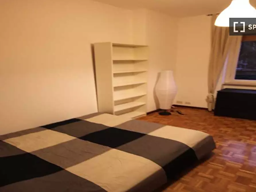 Immagine 19 di Camera condivisa in affitto  in Via Emilio De Marchi a Milano