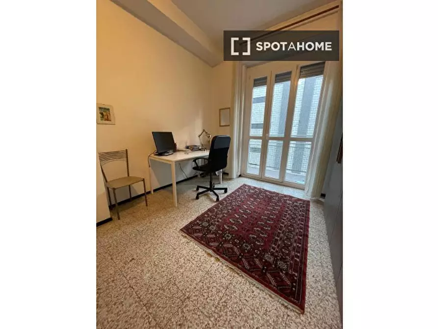 Immagine 1 di Camera condivisa in affitto  in Via Privata Andrea Pellizzone a Milano