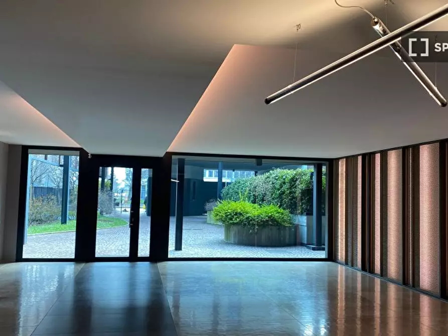 Immagine 17 di Camera condivisa in affitto  in Via Melchiorre Gioia a Milano