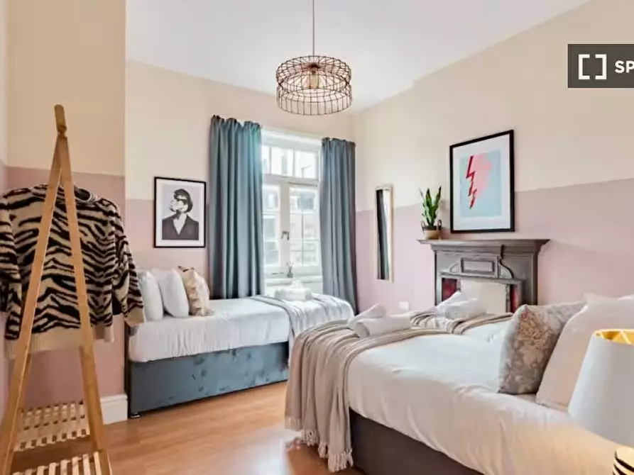 Immagine 1 di Appartamento in affitto  in West Hill a Wandsworth