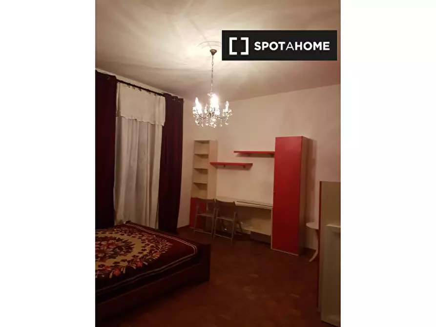 Immagine 1 di Camera condivisa in affitto  in Via Luciano Manara a Padova