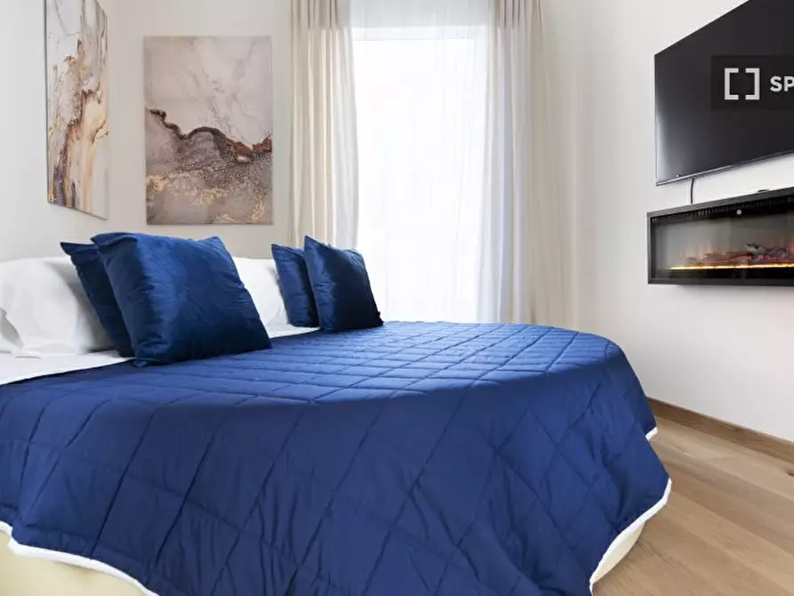 Immagine 15 di Appartamento in affitto  in Via del Falco a Roma