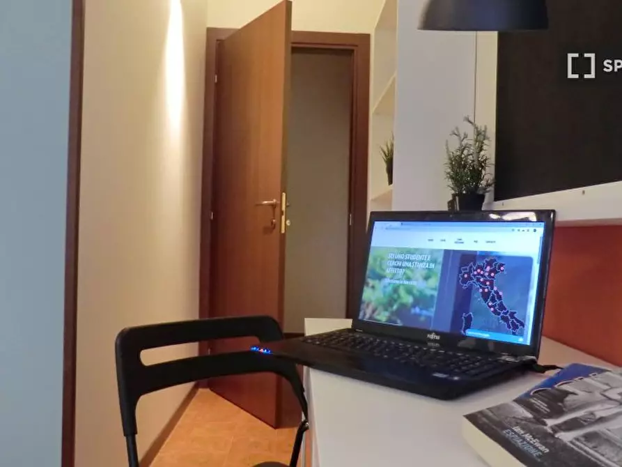 Immagine 4 di Camera condivisa in affitto  in via San Roberto Bellarmino a Padova