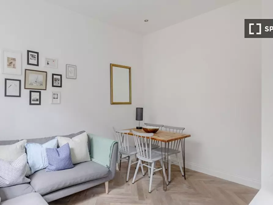 Immagine 13 di Appartamento in affitto  in flat a Camden Town