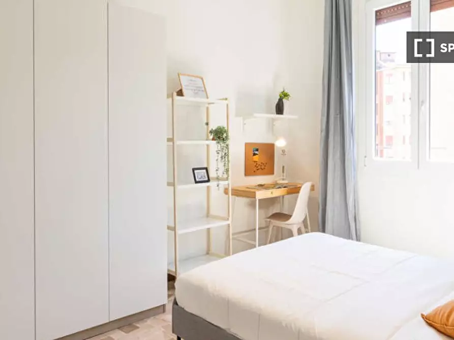 Immagine 4 di Camera condivisa in affitto  in Via Salvatore Barzilai a Milano