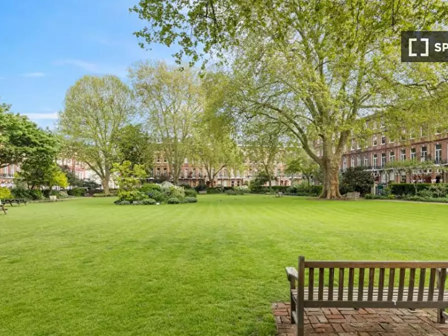 Immagine 3 di Appartamento in affitto  in flat a Kensington