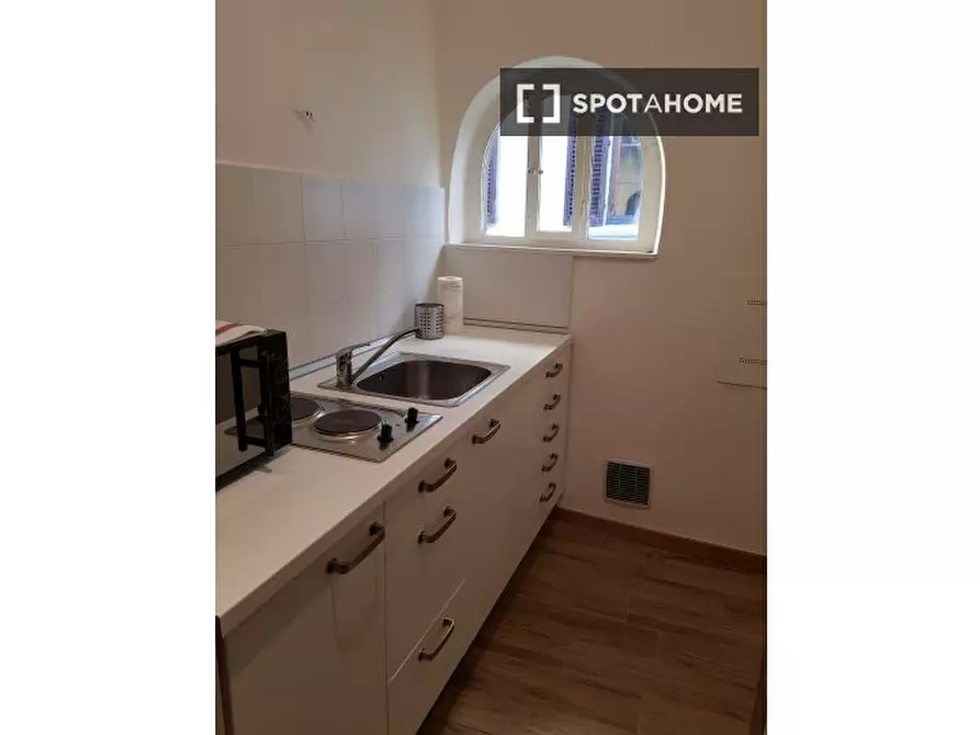 Immagine 2 di Appartamento in affitto  in Via delle Badesse a Firenze