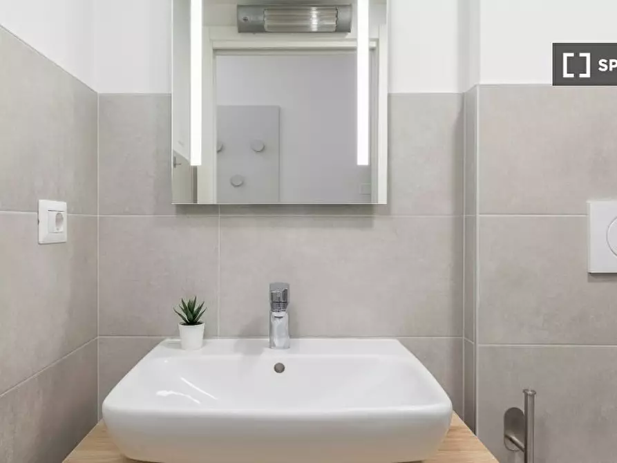 Immagine 7 di Camera condivisa in affitto  in San Giovanni a Trento