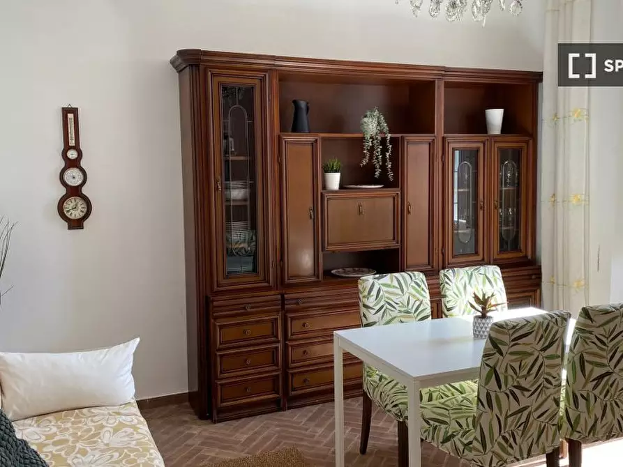 Immagine 16 di Appartamento in affitto  in Via la Spezia a Roma