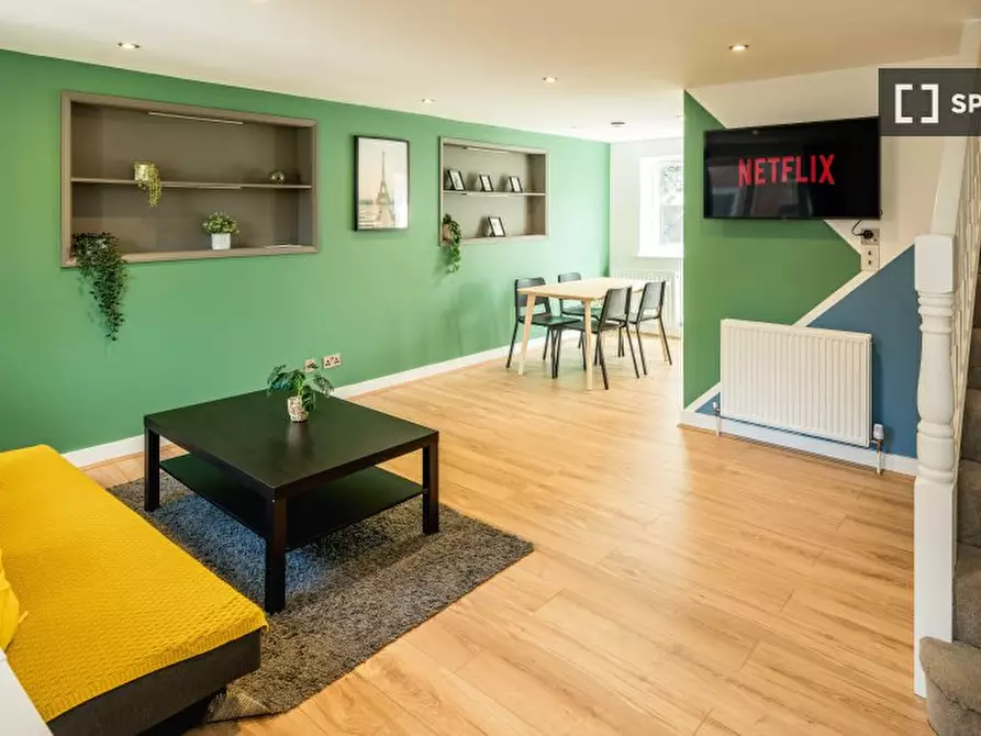 Immagine 1 di Appartamento in affitto  in Redford Cl a Hounslow