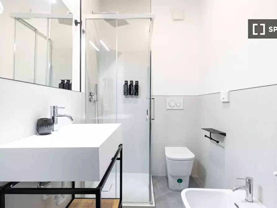 Immagine 8 di Ufficio in affitto  in Via Tartini a Milano