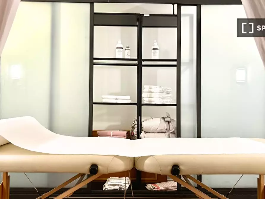 Immagine 12 di Appartamento in affitto  in Via Antonio Cesari a Roma