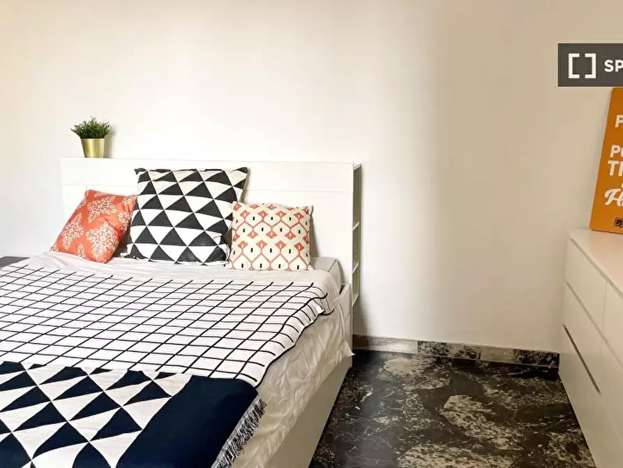 Immagine 6 di Camera condivisa in affitto  in VIA FRUSA/G a Firenze