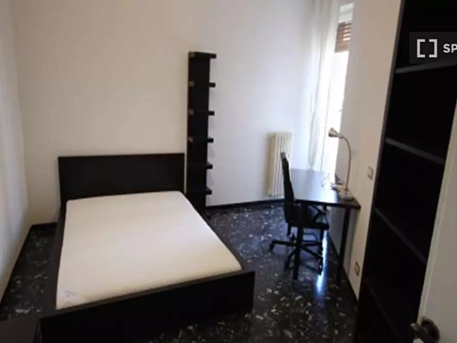 Immagine 1 di Camera condivisa in affitto  in Largo Giovanni Battista Scalabrini a Milano
