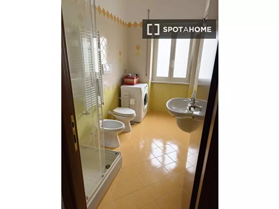 Immagine 3 di Appartamento in affitto  in Via di Donna Olimpia a Roma