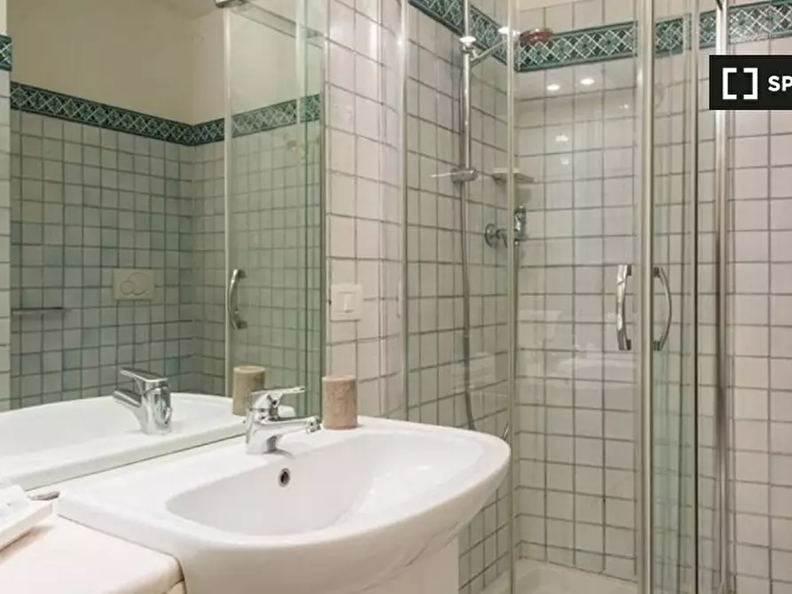 Immagine 18 di Ufficio in affitto  in Via delle Terme a Firenze