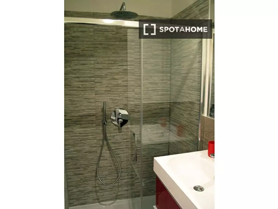 Immagine 5 di Ufficio in affitto  in Via Graziano a Milano