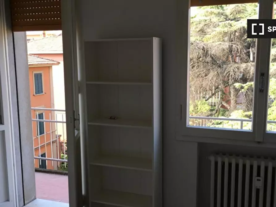 Immagine 2 di Camera condivisa in affitto  in Via Fossolo a Bologna