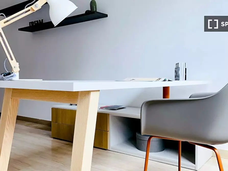 Immagine 3 di Camera condivisa in affitto  in Via Gressoney a Milano