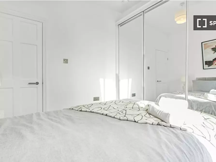 Immagine 10 di Appartamento in affitto  in Coldharbour Ln a Lambeth