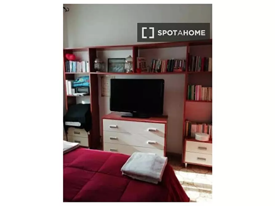 Immagine 2 di Appartamento in affitto  in Via Acquaroni a Roma