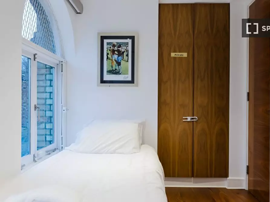 Immagine 14 di Appartamento in affitto  in flata a Camden Town