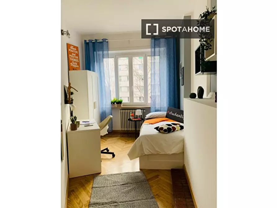 Immagine 1 di Camera condivisa in affitto  in Corso Vittorio Emanuele II n. a Torino