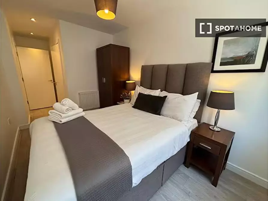 Immagine 1 di Appartamento in affitto  in Bromehead St, Whitechapel, London E1 2PQ, UK a Poplar