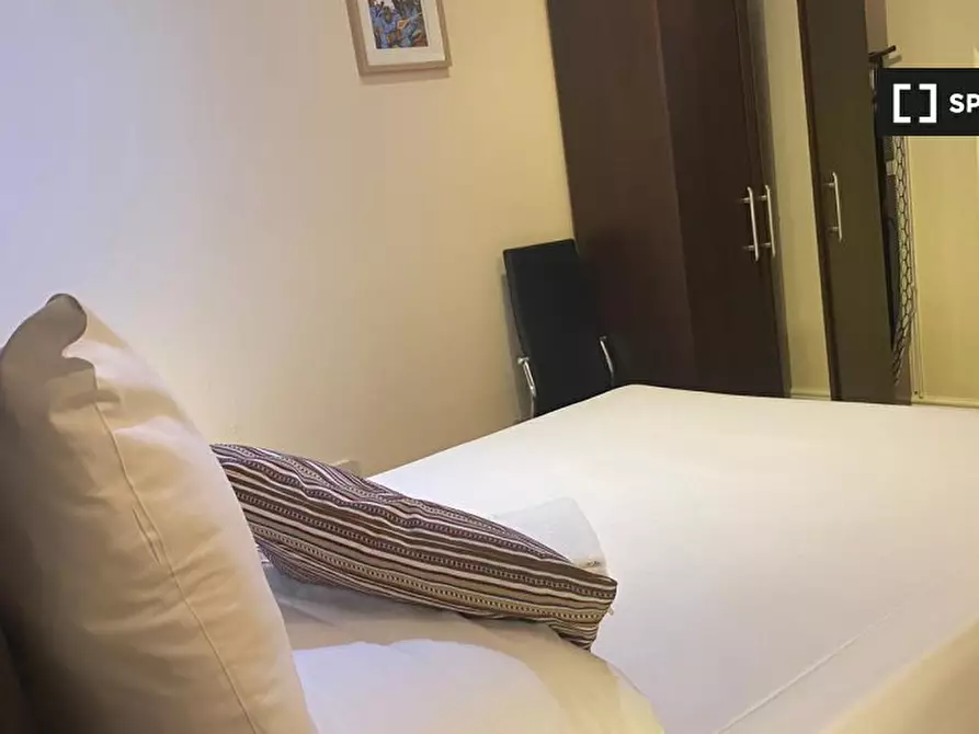 Immagine 6 di Appartamento in affitto  in Pratt St a Camden Town